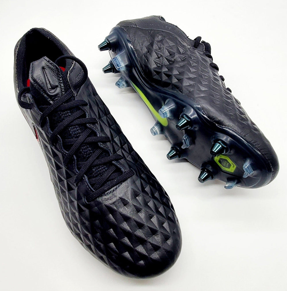 Buy rare & retro Nike T90 football boots online