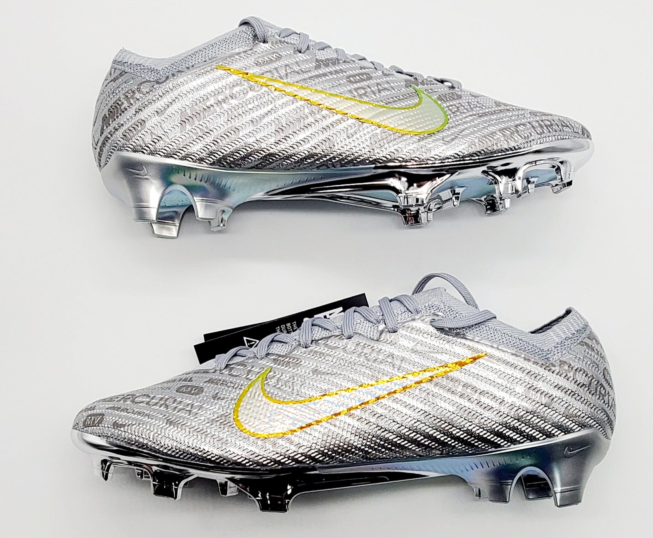 Silver on sale nike mercurial