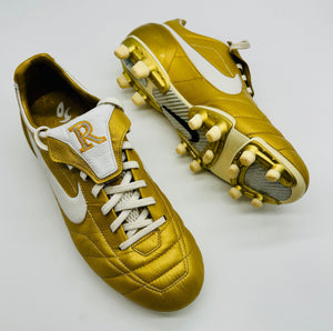 Nike R10 Tiempo Legend FG