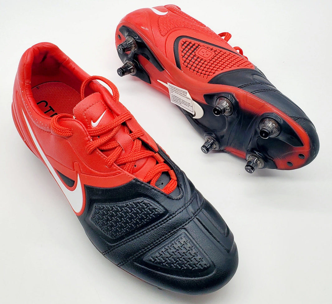 ctr nike boots