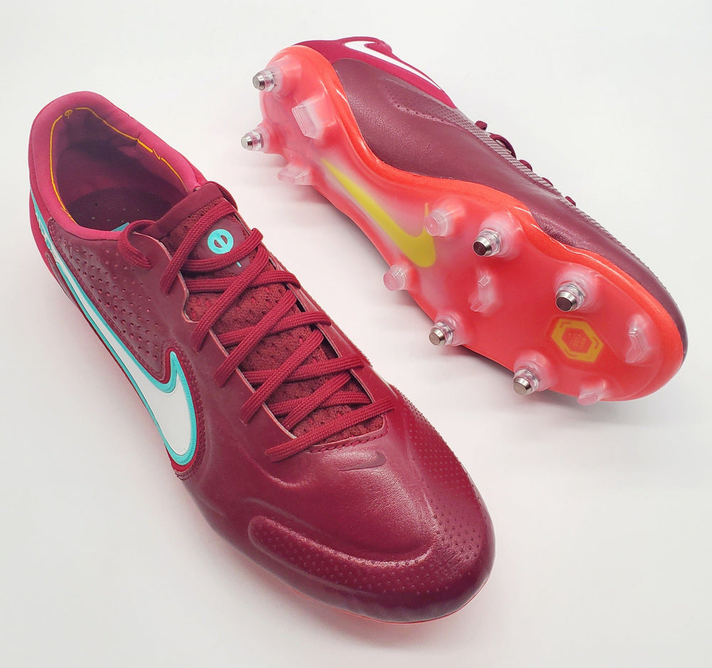 Buy rare & retro Nike T90 football boots online