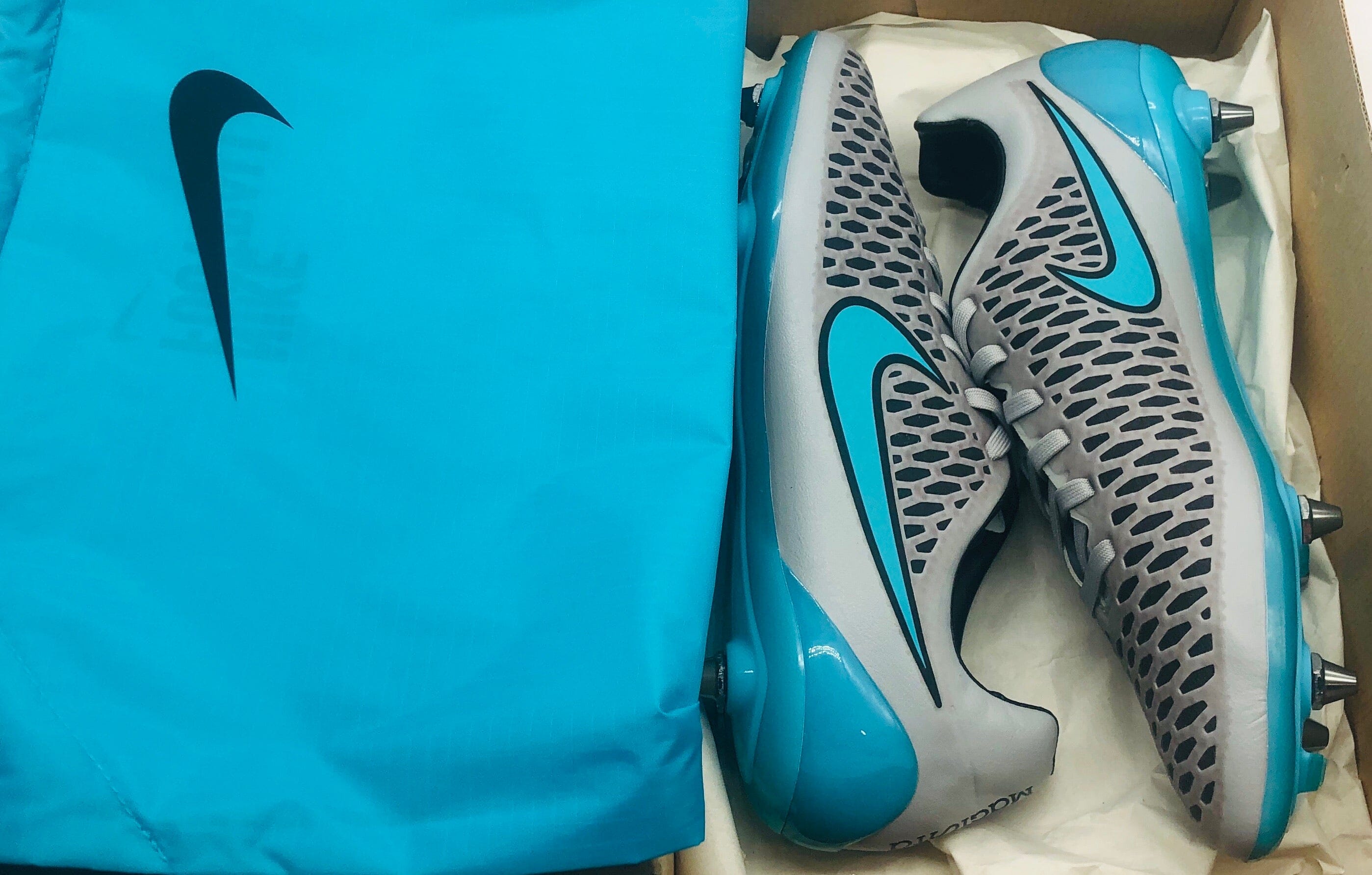 Nike magista obra turquoise best sale for sale