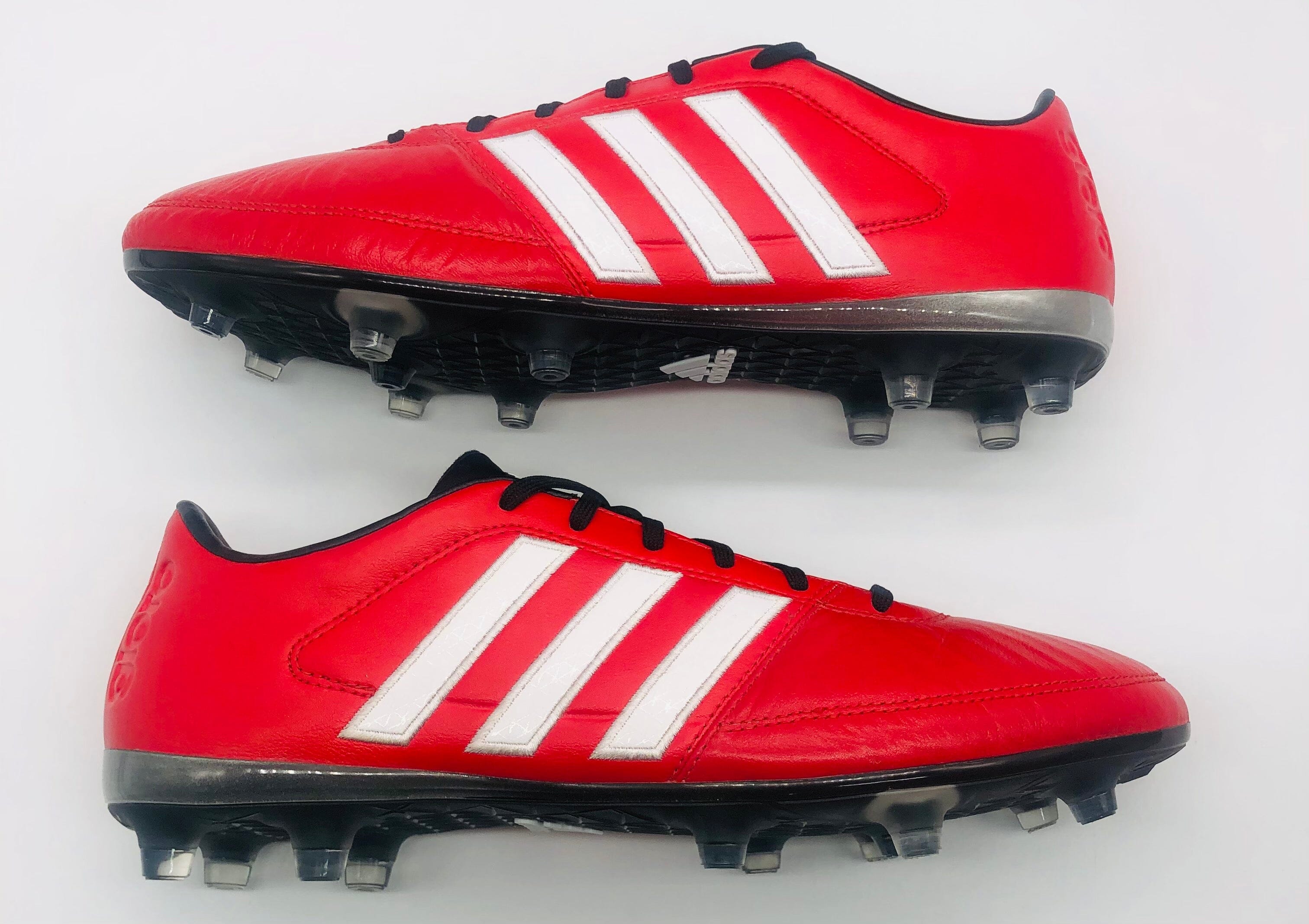 Adidas gloro hotsell 16.1 red