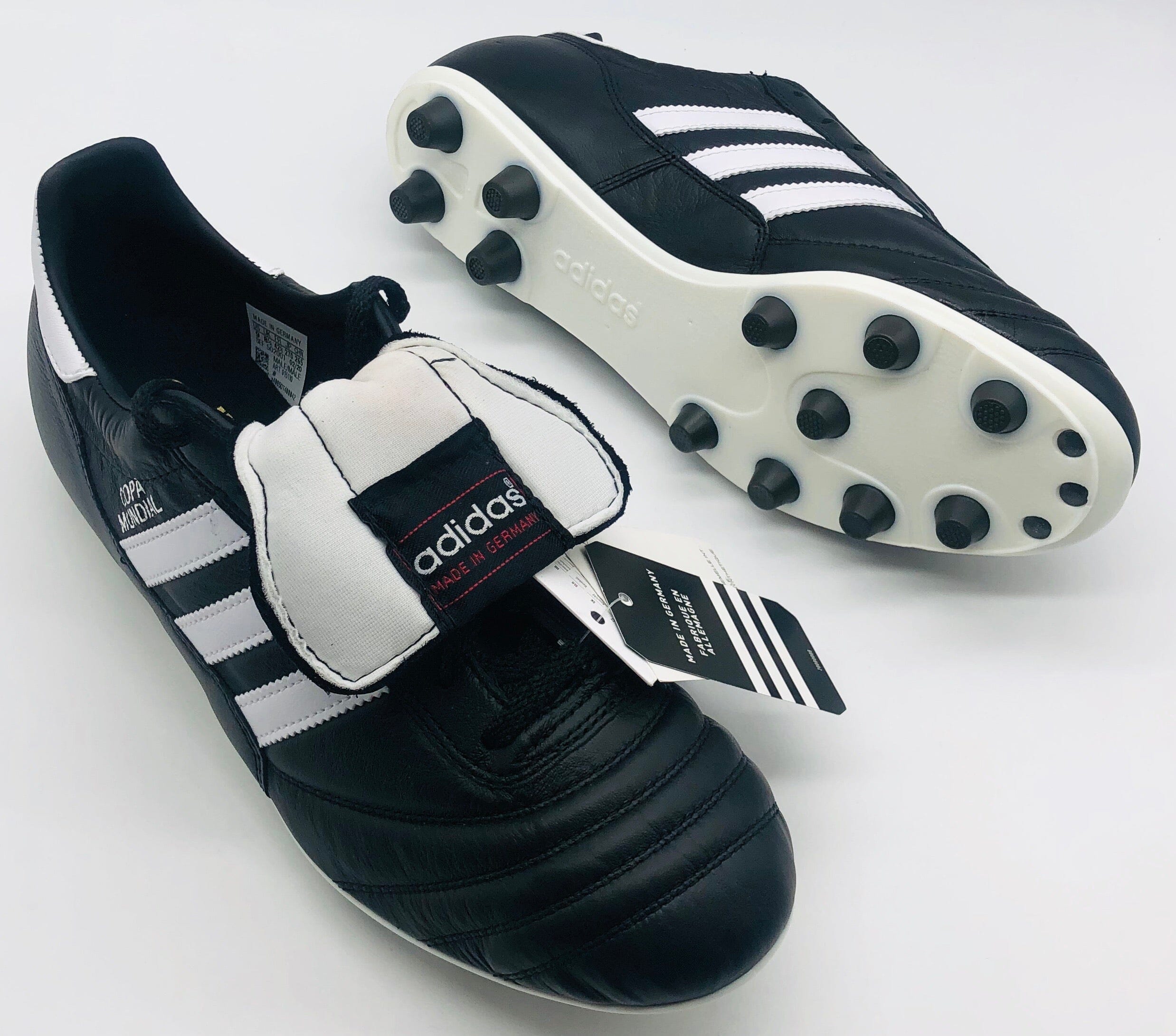 Buy rare & classic UK size 9 football boots online