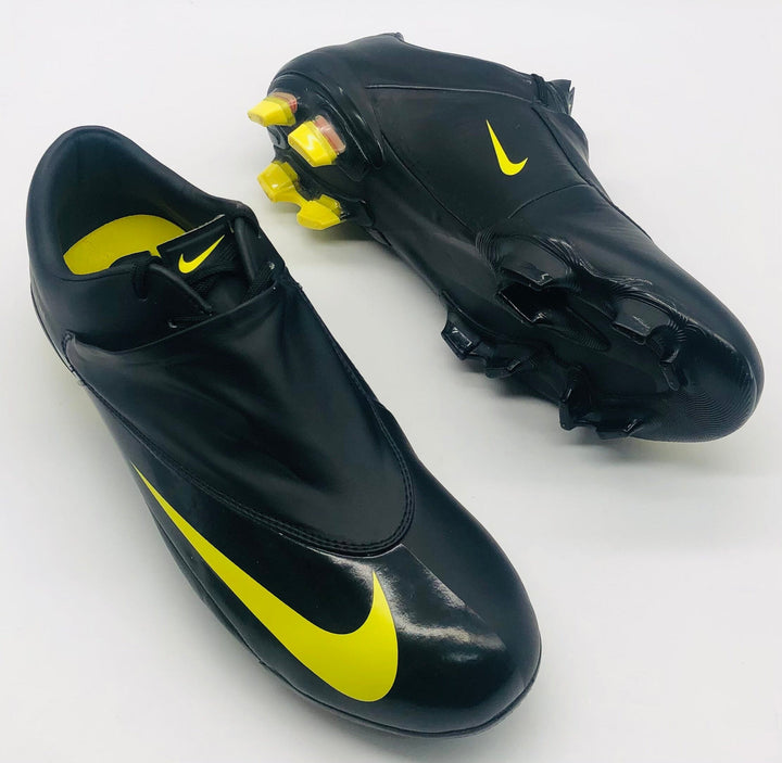 cheap nike football boots size 7