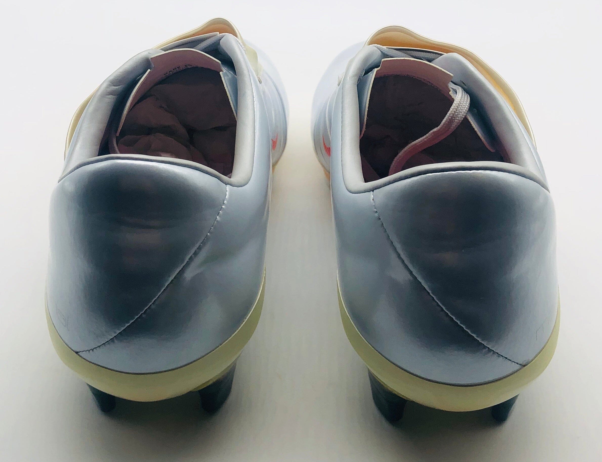 Buy Nike Mercurial Vapor V FG online